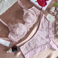 

	Мариетта розовый комплект
	
 Коллекция нижнего белья 2016-17 Флоранж